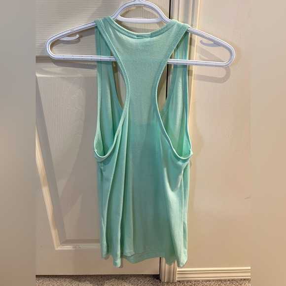 Disney Parks tank top, size medium, excellent condition - Picture 2 of 3